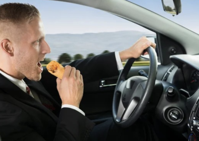 Eating & Driving Increase Chance of Crash